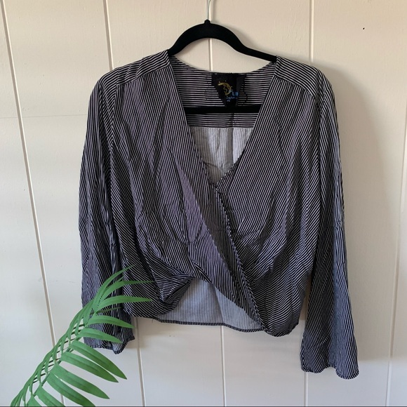 Blue Life Black and White Striped Blouse - Picture 4 of 8